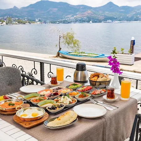 Elite فندق يالِكافاك