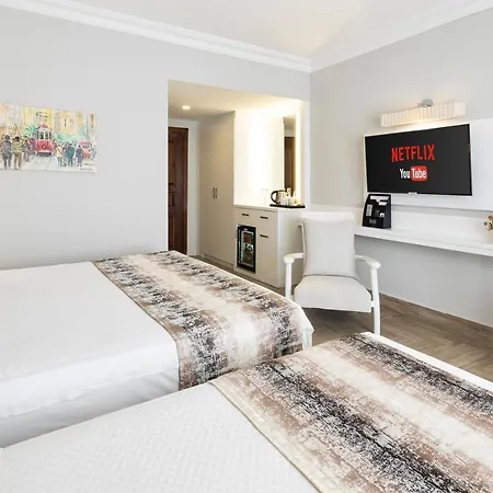 Elite Ξενοδοχείο 4*