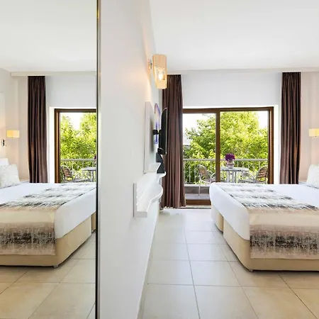 فندق Elite يالِكافاك