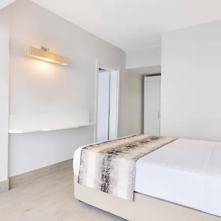 Elite Ξενοδοχείο 4*