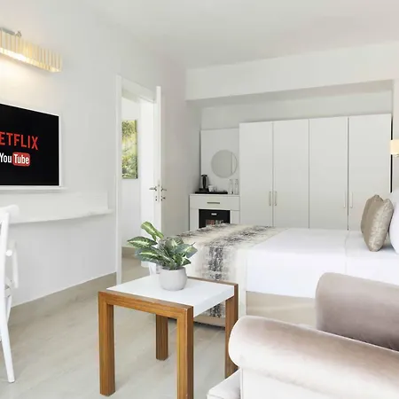 Ξενοδοχείο Elite 4*