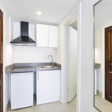 Ξενοδοχείο Elite 4*