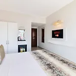Elite מלון 4*