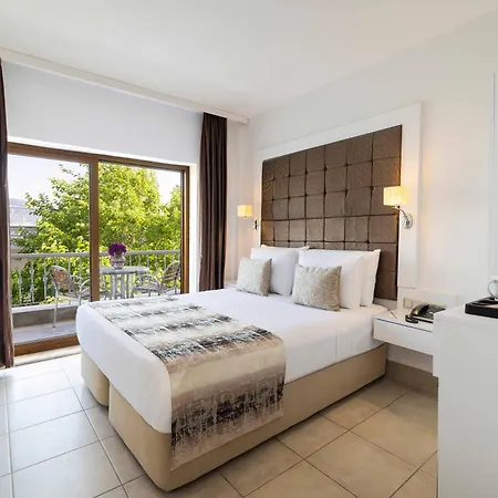 Hotel Elite 4*