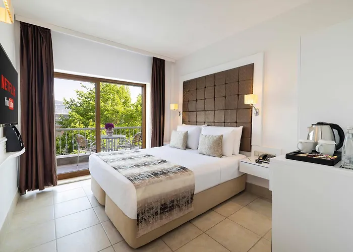 Hotel Elite 4*